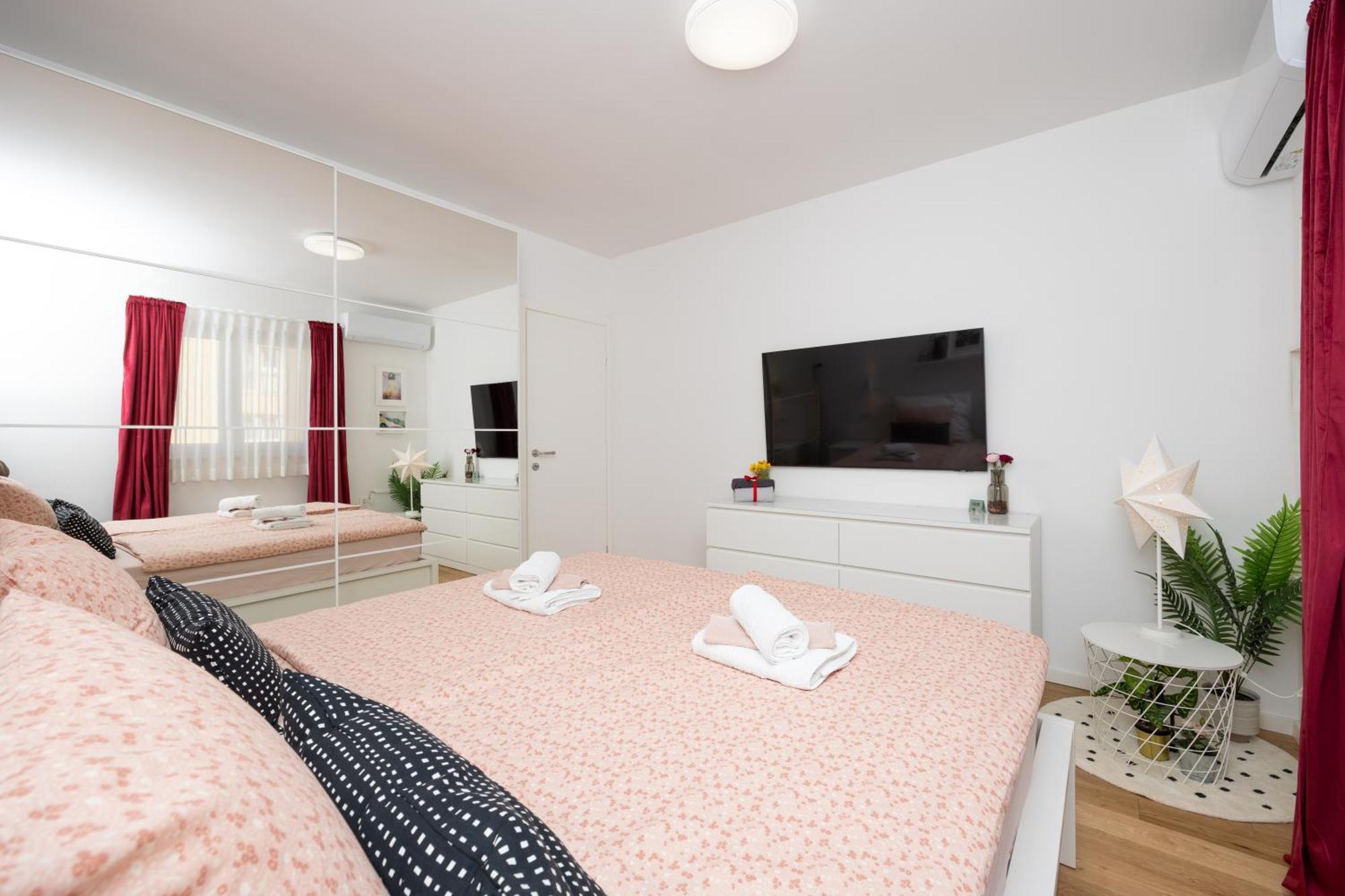 Apartment Sweet Cherry Split Ngoại thất bức ảnh
